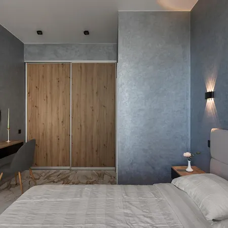 Platinum Sea View Apartment Odesa