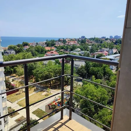 Platinum Sea View *